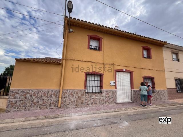 Chalet, Tobarra