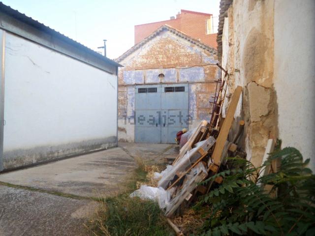 Chalet, Tomelloso