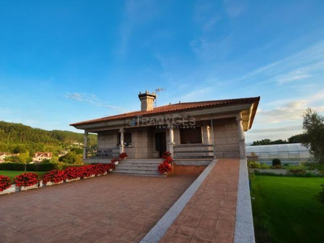 Chalet, Tomiño