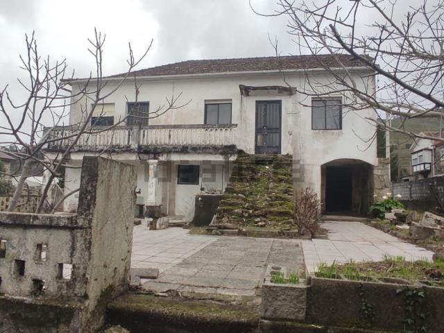 Chalet, Tomiño
