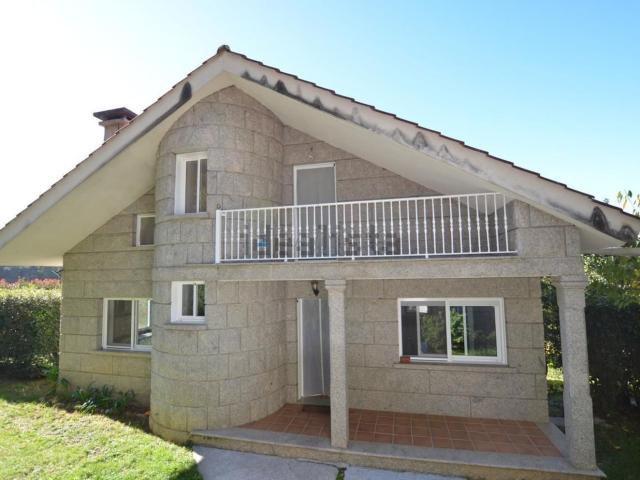 Chalet, Tomiño