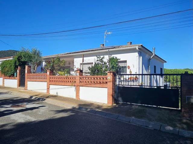 Chalet, Tordera