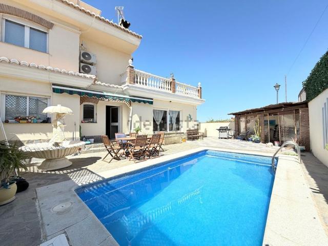 Chalet, Torrox