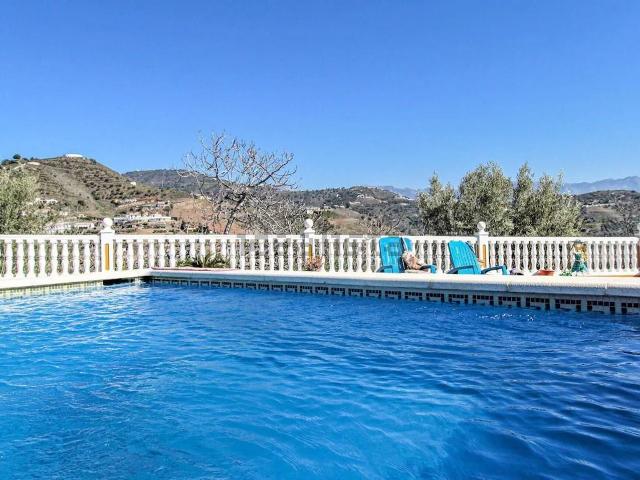 Chalet, Torrox