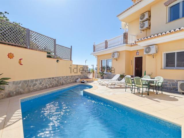Chalet, Torrox
