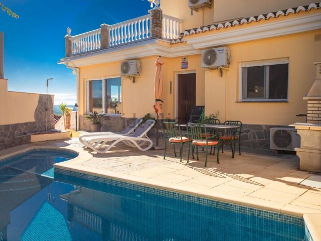 Chalet, Torrox