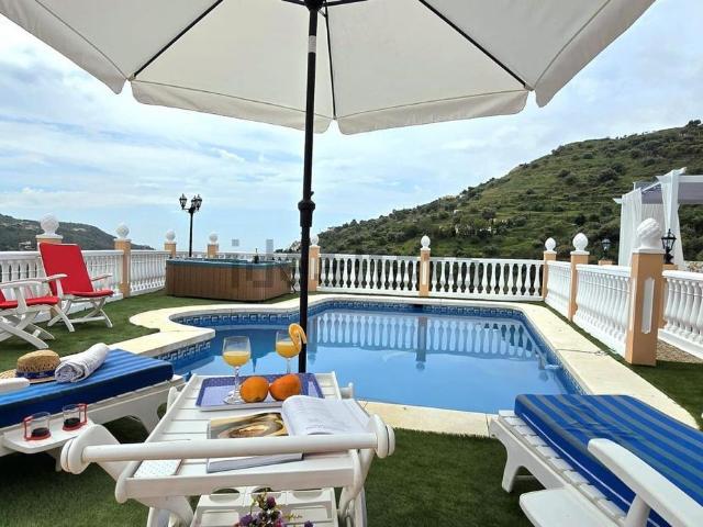 Chalet, Torrox