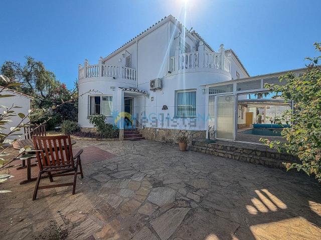 Chalet, Torrox