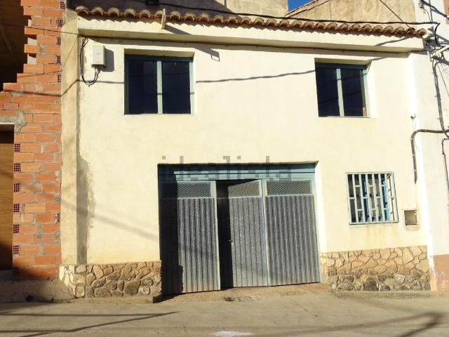Chalet, Torre Baja