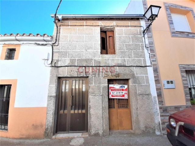 Chalet, Torre de Santa Maria