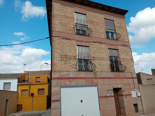 Chalet, Torres de Berrellén