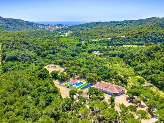 Chalet, Tossa de Mar
