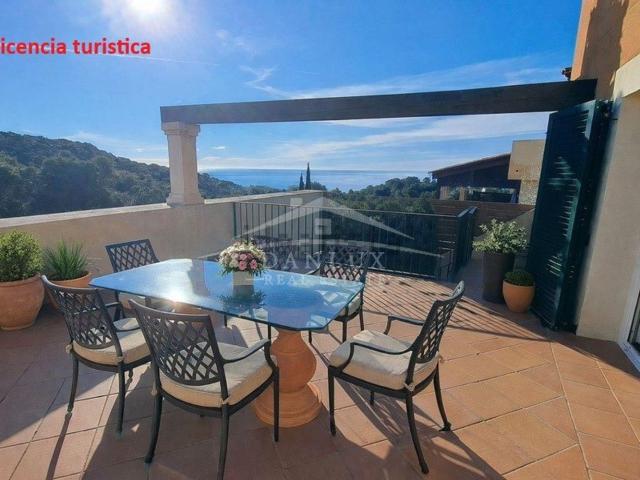 Chalet, Tossa de Mar