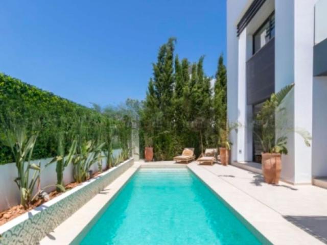 Chalet, Talamanca