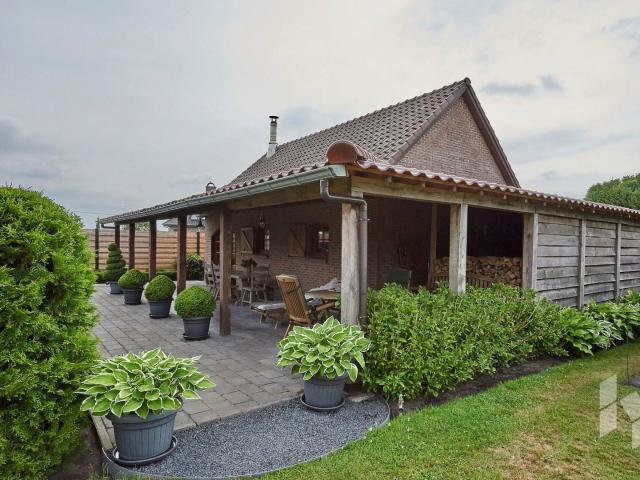 Chalet te huur in Lommel – Huiskantoor
