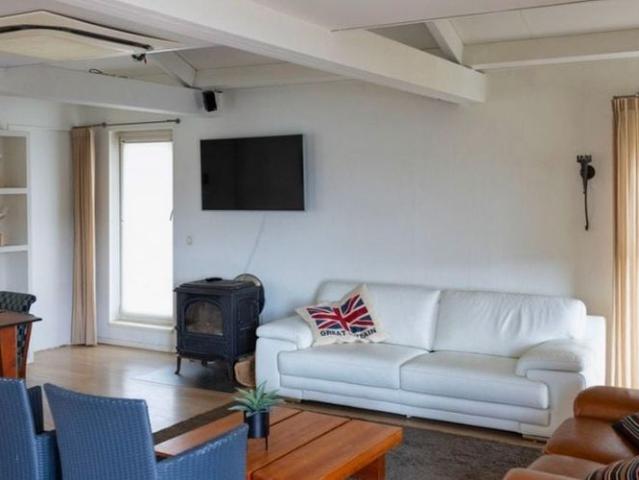 Chalet te huur in Maaseik voor € 1.350 met 2 slaapkamers