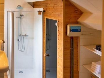 Chalet te huur in Maaseik voor € 1.350 met 2 slaapkamers