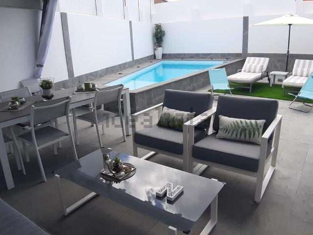 Chalet, Telde