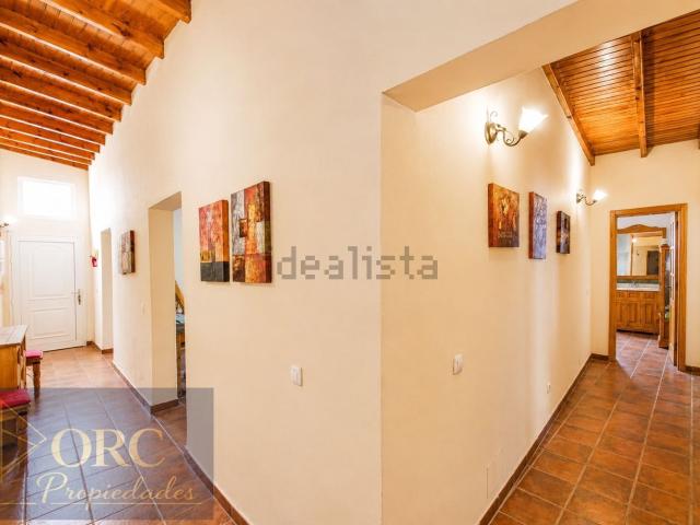 Chalet, Telde