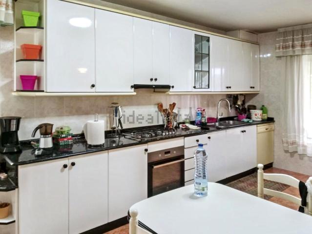 Chalet, Teo