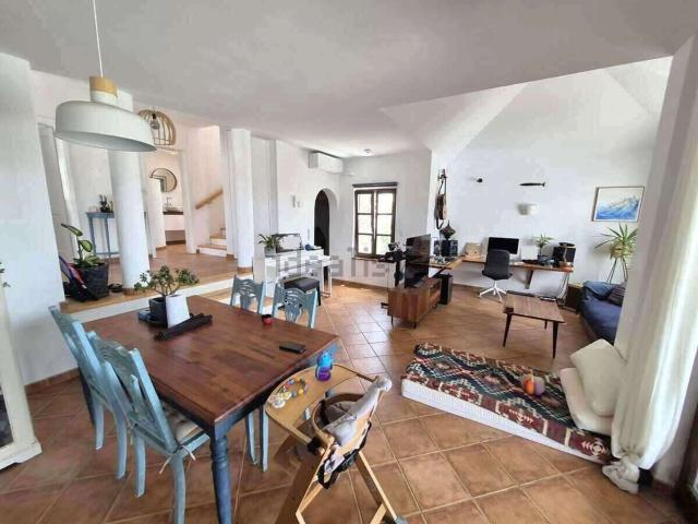 Chalet, San Bartolomé