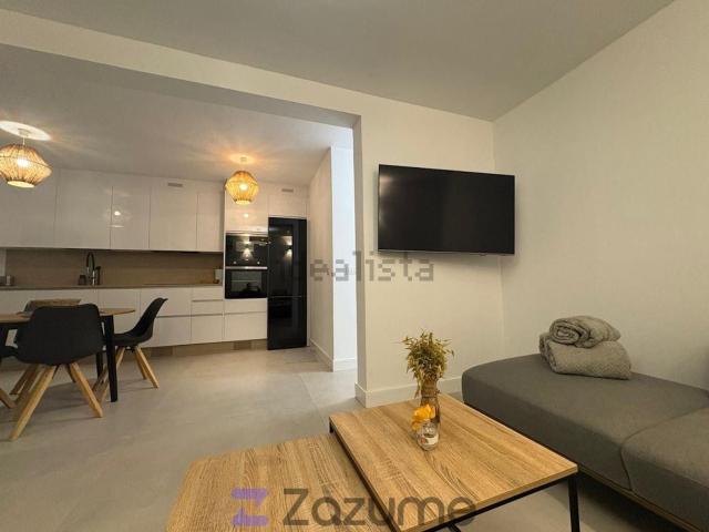 Chalet, Tias