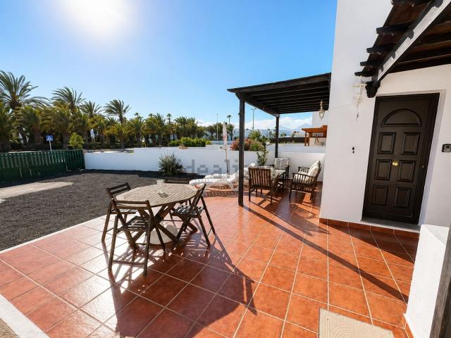 Chalet, Tias