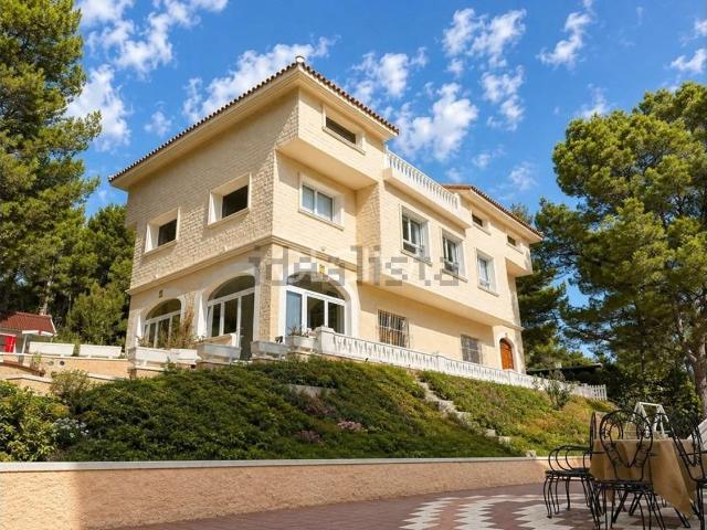 Chalet, Moralet