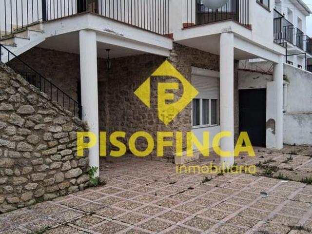 Chalet, Trujillo