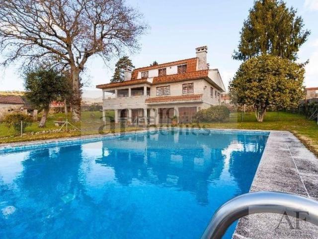 Chalet, Tui