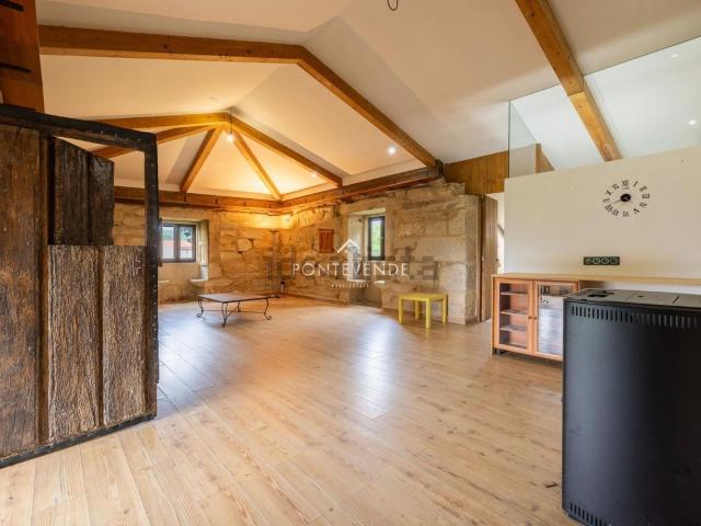 Chalet, Tui