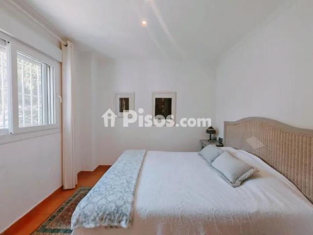 Chalet unifamiliar en alquiler en Calle de la Vieira, 78