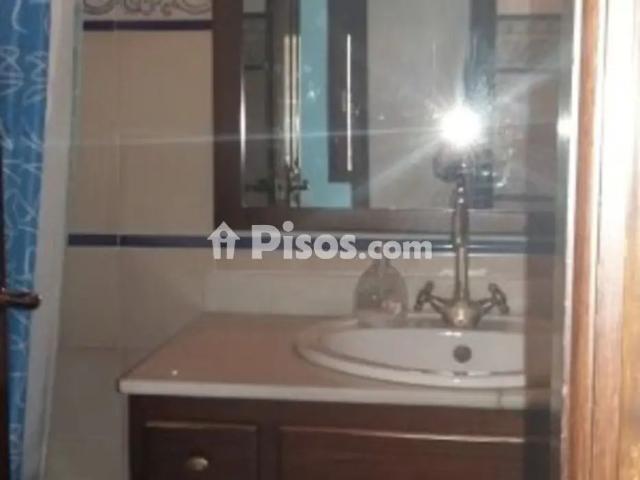Chalet unifamiliar en alquiler en Calle del Pino Santo