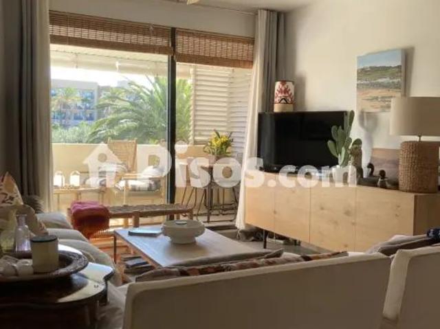 Chalet unifamiliar en alquiler en Avenida Valle del Sol, 1