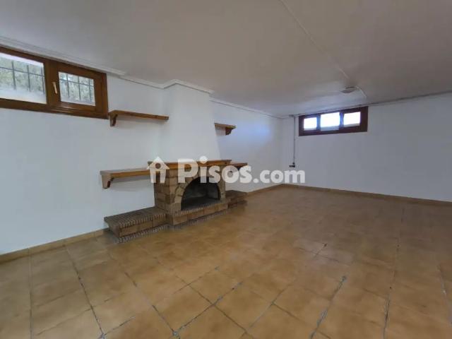 Chalet unifamiliar en alquiler en El Esparragal