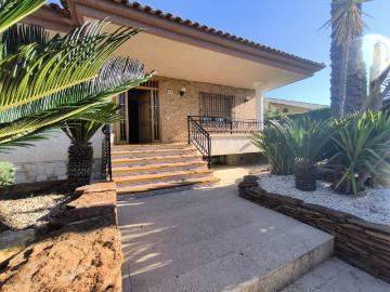 Chalet unifamiliar en alquiler en El Esparragal 30163