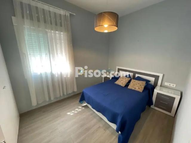 Chalet unifamiliar en alquiler en Playa de Miramar