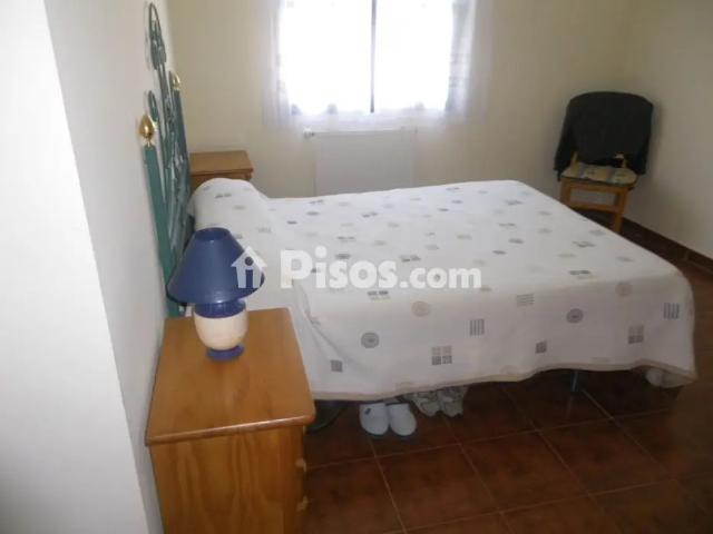 Chalet unifamiliar en alquiler en Riba Roja de Túria