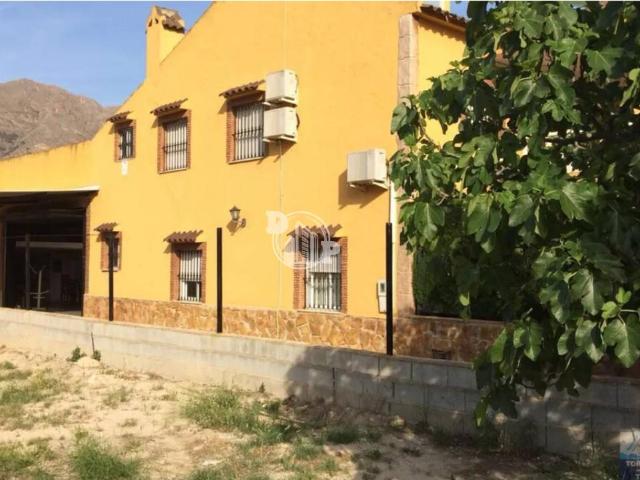 Chalet unifamiliar en venta en Orihuela Pedanías 03317