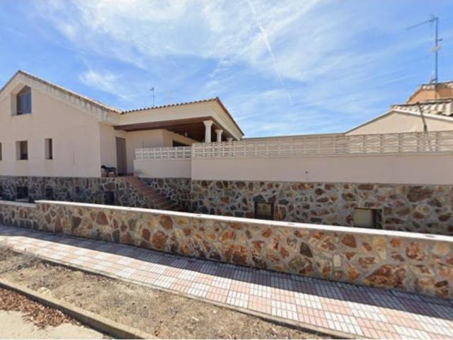 Chalet unifamiliar en venta en Sonseca