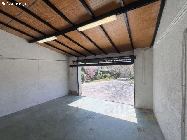 CHALET UNIFAMILIAR EXCLUSIVO EN LA ZONA DE PEÑASCALES, TORRELODONES