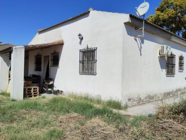 Chalet unifamiliar Venta Carmona, Carmona