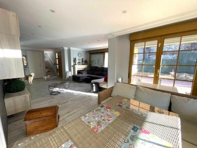 Chalet unifamiliar Venta Castro Urdiales, Sámano