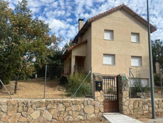 Chalet unifamiliar Venta Cercedilla, Cercedilla