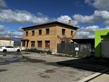 Chalet unifamiliar Venta Angüés, Angüés