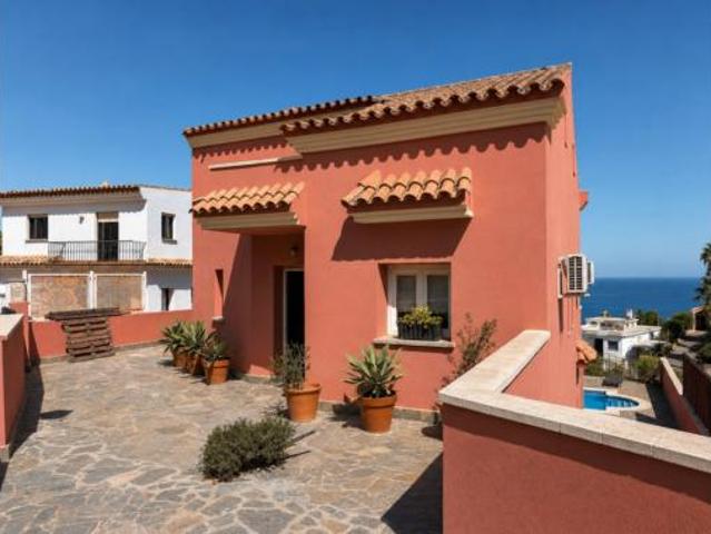 Chalet unifamiliar Venta Algeciras, El Pelayo Parques Naturales