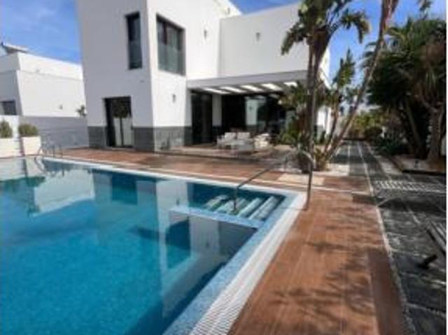 Chalet unifamiliar Venta Almería Capital, Retamar