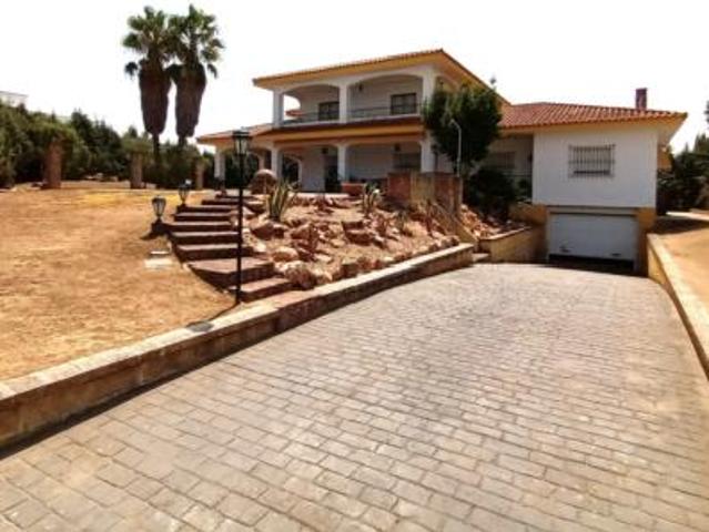 Chalet unifamiliar Venta Badajoz Capital, Golf Guadiana Cerro Gordo