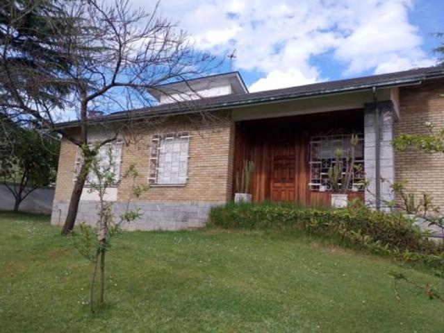 Chalet unifamiliar Venta Oviedo, Ciudad Naranco Vallobín