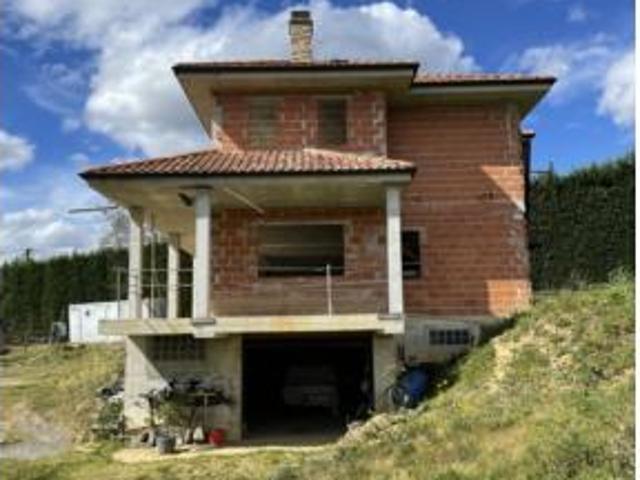 Chalet unifamiliar Venta Oviedo, San Claudio Trubia Las Caldas
